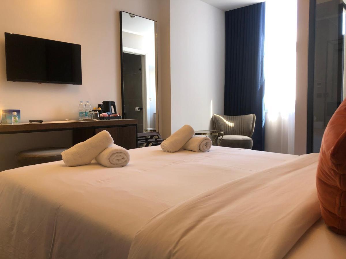 Cinematique Hotel Mosta Eksteriør billede