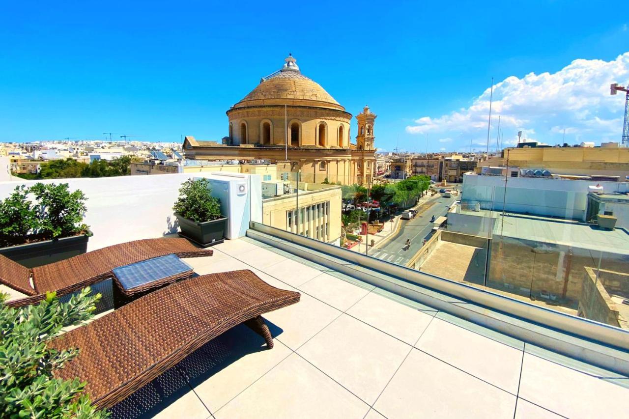 Cinematique Hotel Mosta Eksteriør billede